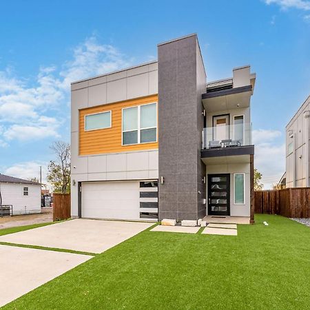 Luxury Home With Rooftop Views Dallas Extérieur photo